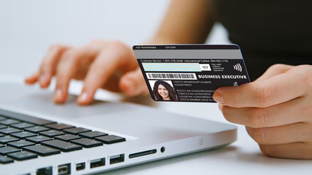 The Best Credit Cards for Gas and Electric Vehicle Charging in 2026
