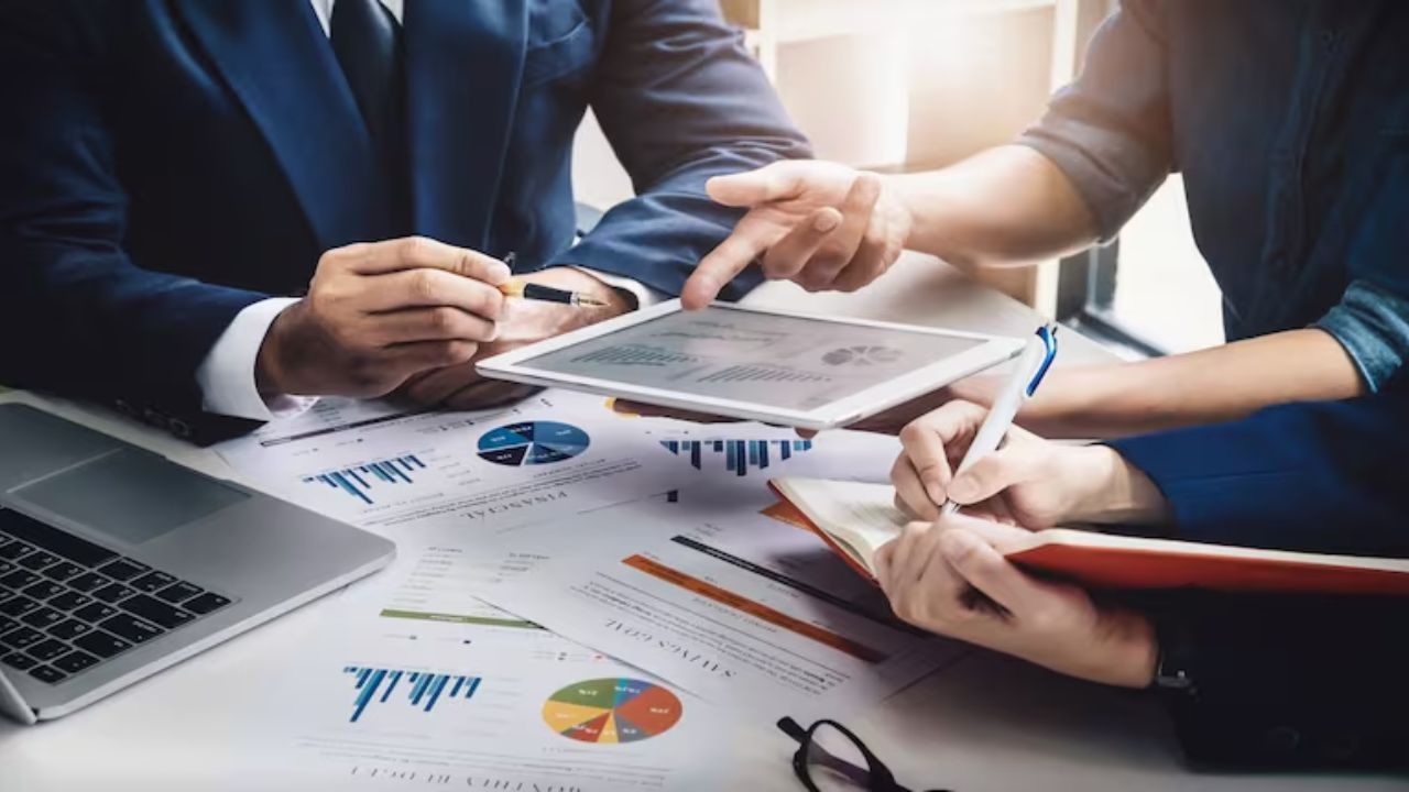The Benefits of Premium Banking for Small Business Owners