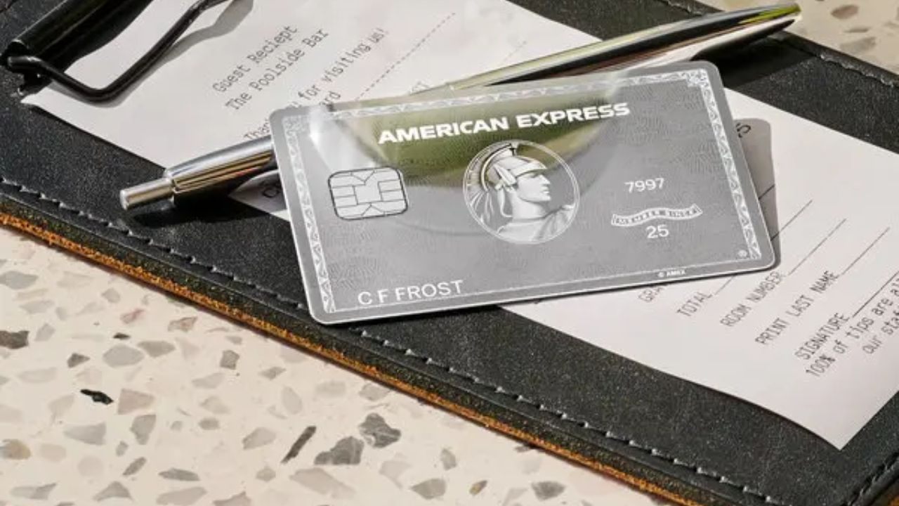 Chase Sapphire vs Amex Platinum: The 2026 Premium Card Showdown